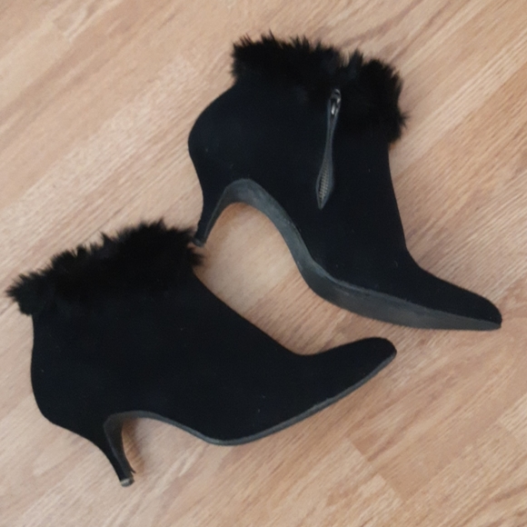 * host pick 🥳 1940's RARE vintage boots. - Picture 2 of 9